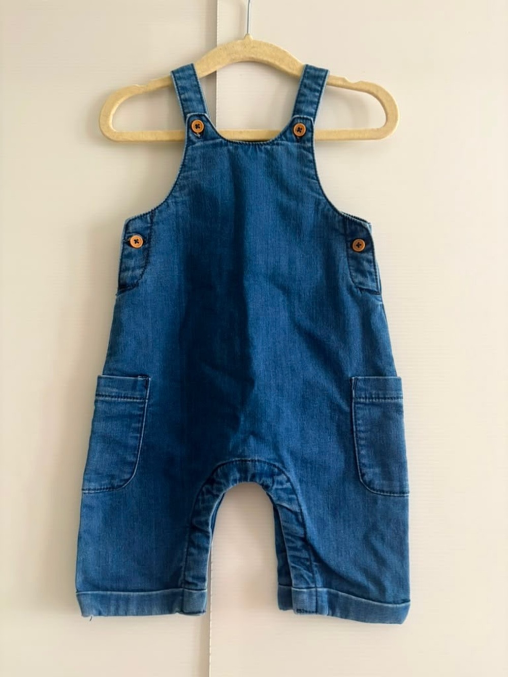 BABY MORI Everyday Organic Cotton Denim Overalls | size 3-6M